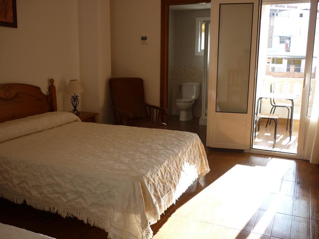 Hotel Las Flores Tolox Cameră foto