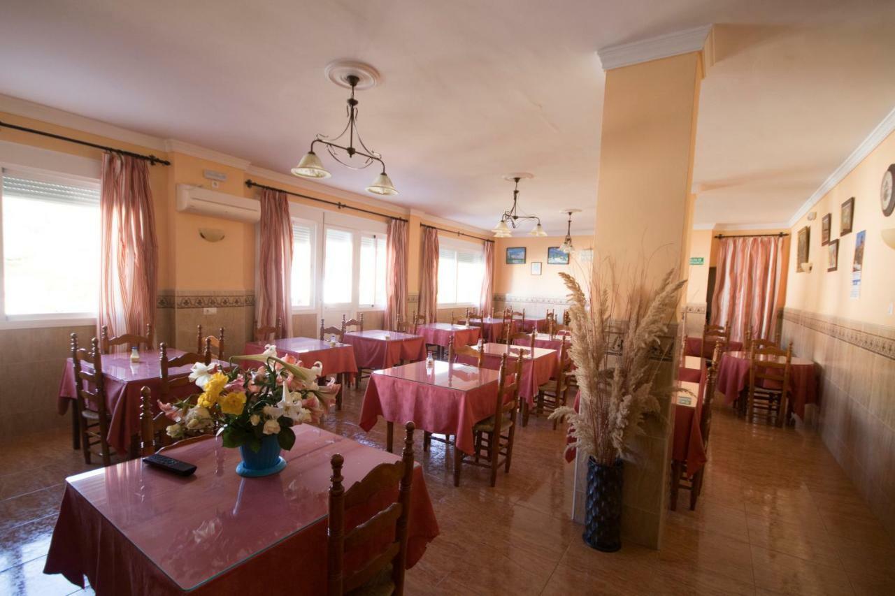 Hotel Las Flores Tolox Exterior foto